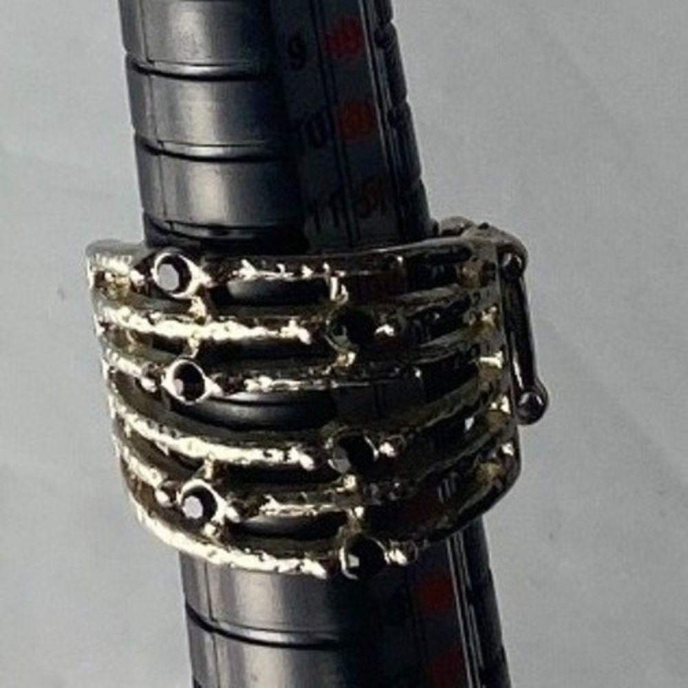 Stackable Silver tone Ring Set Women's Size 5.75 Extendable Silver Tone Band Set